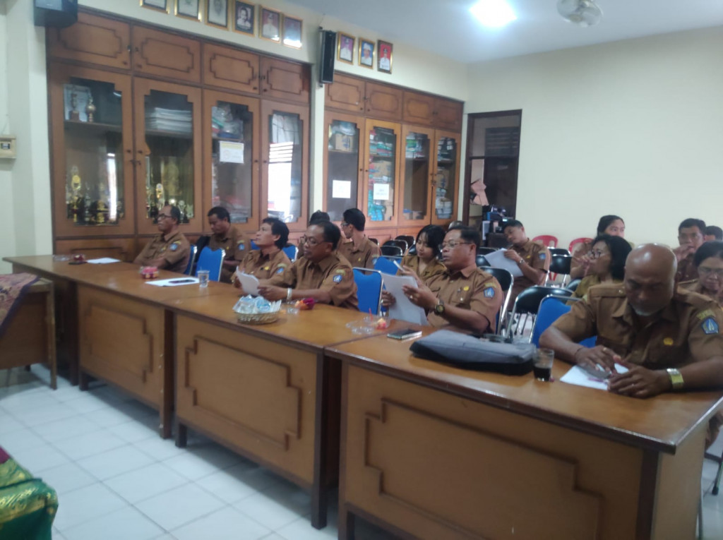 BERLANGSUNG RAPAT PRA-MUSRENBANGDES PERUBAHAN RKP DESA TAHUN ANGGARAN 2023.